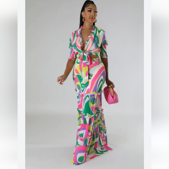 Two PC skirt - Picture 3 of 16